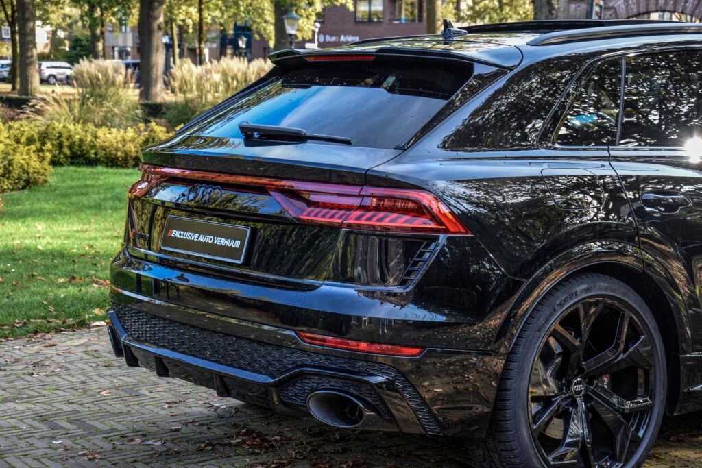 Audi RSQ8 Huren Exclusive auto verhuur